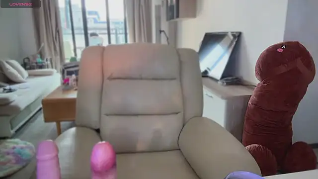 Bunny Tutu online show from 01.21.25