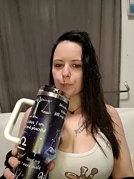 Snapshot of Lilith__Mystery chatting on 02.08.26 Lilith Mystery online show from 02.08.26