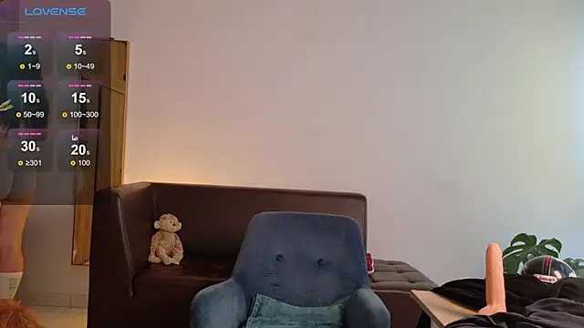 Snapshot of Rachel_t_ chatting on 02.15.25 Rachel t online show from 02.15.25