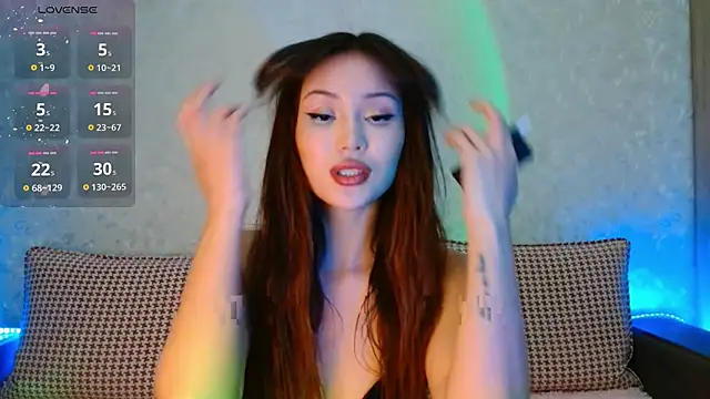 Min Jee  online show from 12.06.24