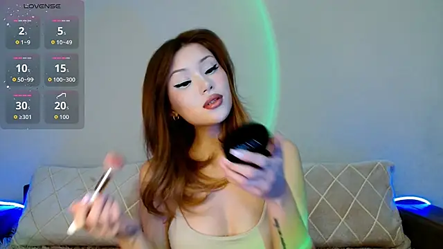 Min Jee  online show from 01.10.26