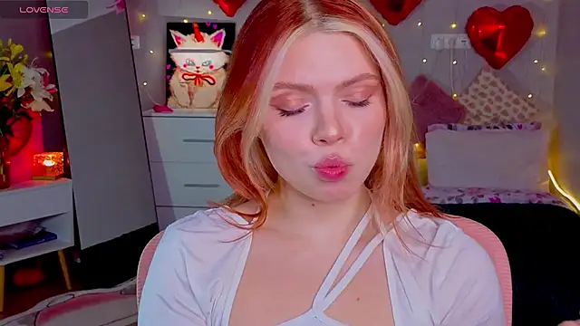 Red  Candy online show from 02.17.26