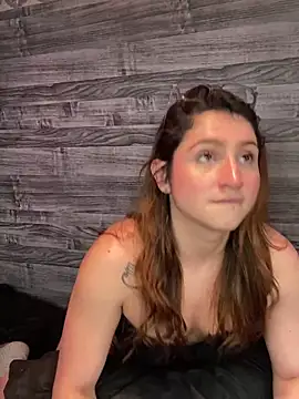 kamel-ayesha online show from 01.04.25