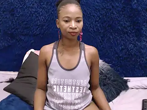 SasyyLissaa online show from 02.22.25