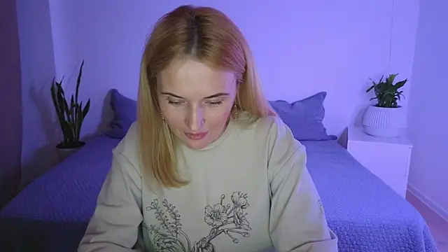 Snapshot of AlisssaRose chatting on 03.21.25 AlisssaRose online show from 03.21.25