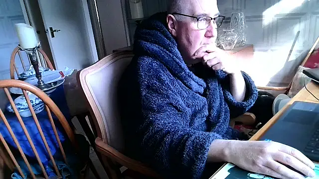 Adamdaddybear online show from 03.08.25