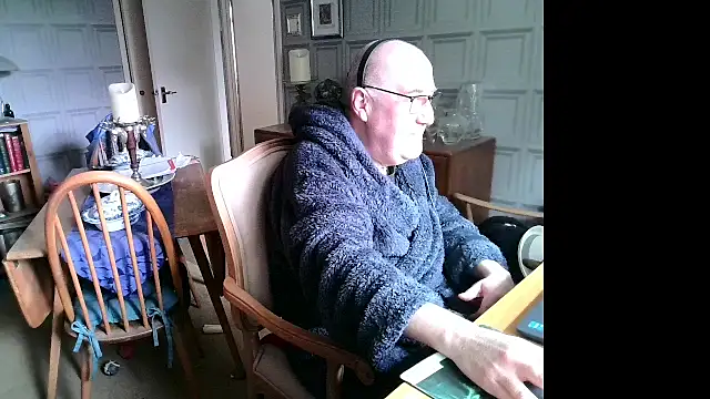 Adamdaddybear online show from 03.17.25