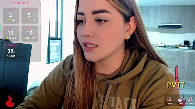 Snapshot of Lucia_star__ chatting on 11.20.25 Lucia star online show from 11.20.25