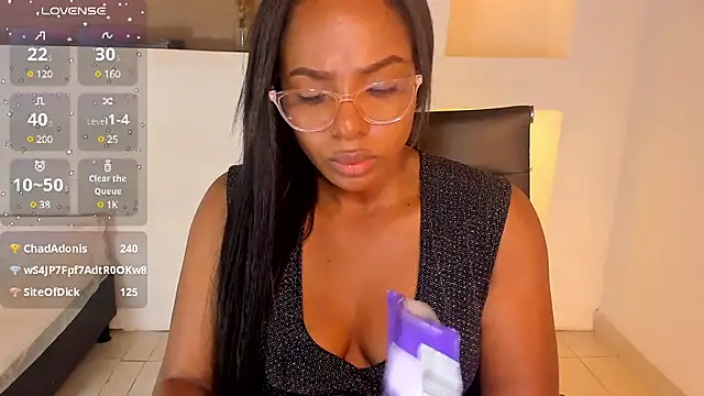 IvyBliss8 online show from 01.17.25