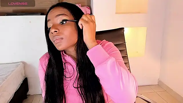 IvyBliss8 online show from 01.19.25