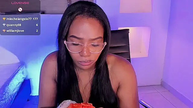 IvyBliss8 online show from 01.30.25