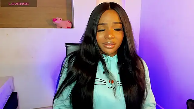 IvyBliss8 online show from 02.14.25