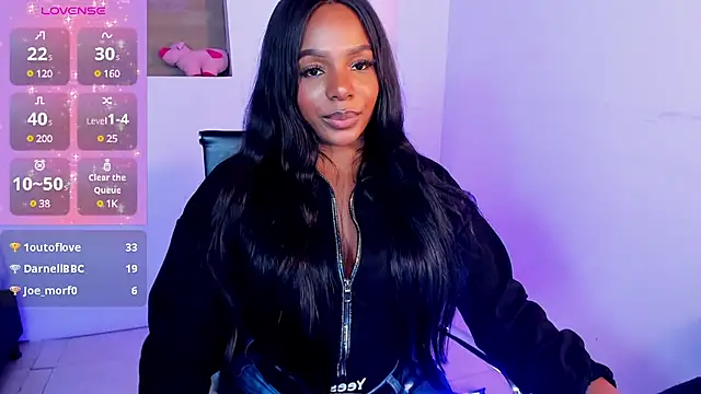 IvyBliss8 online show from 02.21.25