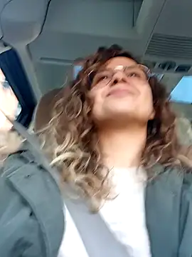 Snapshot of ItalianiMuli chatting on 12.27.24 ItalianiMuli online show from 12.27.24