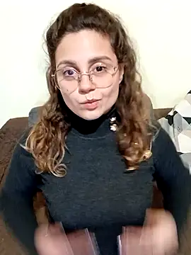 Snapshot of ItalianiMuli chatting on 12.29.24 ItalianiMuli online show from 12.29.24