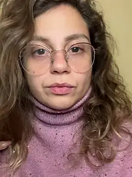 Snapshot of ItalianiMuli chatting on 01.04.25 ItalianiMuli online show from 01.04.25