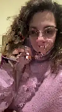 Snapshot of ItalianiMuli chatting on 01.05.25 ItalianiMuli online show from 01.05.25