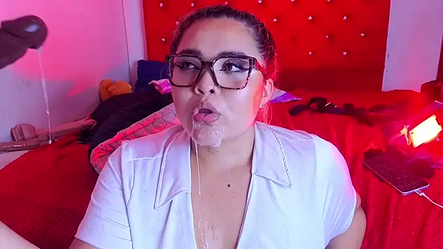 Snapshot of Agatha_humidity chatting on 04.23.26 Agatha humidity online show from 04.23.26