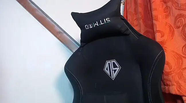 Snapshot of sweetdam12 chatting on 02.06.25 sweetdam12 online show from 02.06.25