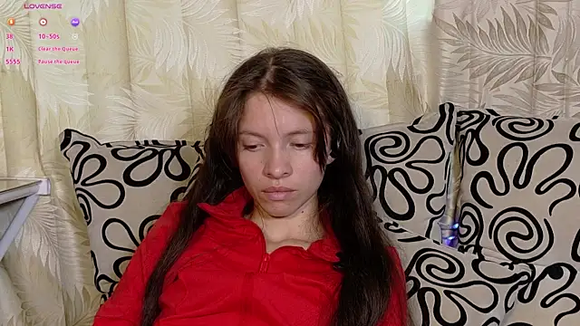 Snapshot of sweetdam12 chatting on 11.19.25 sweetdam12 online show from 11.19.25