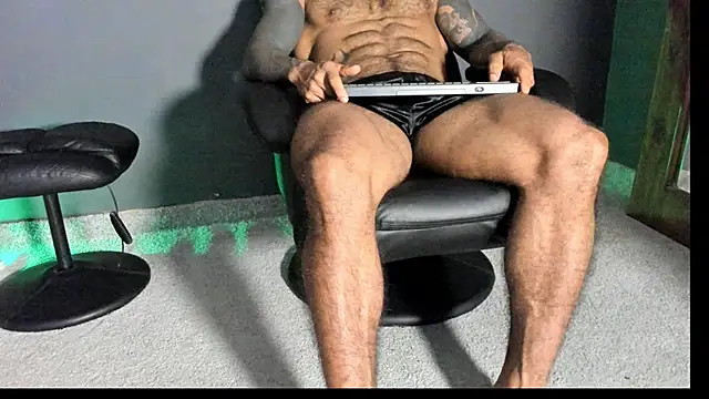 Brock hurn1 online show from 10.13.25