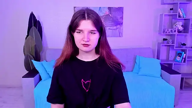 Snapshot of BonneyLove chatting on 12.03.24 BonneyLove online show from 12.03.24