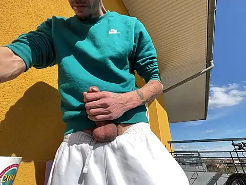 Rebeu313 online show from 03.10.25