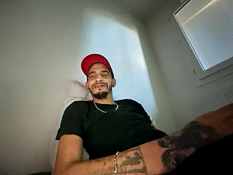 Rebeu313 online show from 11.27.25