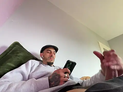 Rebeu313 online show from 03.31.26