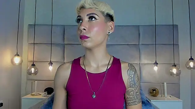 Snapshot of MiaMorgan_ chatting on 01.17.25 MiaMorgan online show from 01.17.25