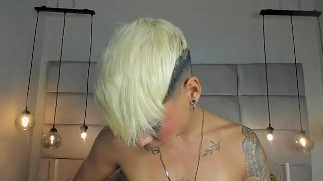 Snapshot of MiaMorgan_ chatting on 01.23.25 MiaMorgan online show from 01.23.25