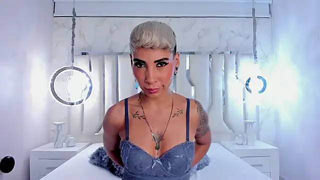 Snapshot of MiaMorgan_ chatting on 02.22.25 MiaMorgan online show from 02.22.25