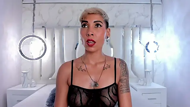 Snapshot of MiaMorgan_ chatting on 02.27.25 MiaMorgan online show from 02.27.25