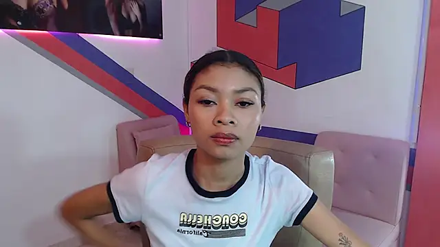 Snapshot of Perla_prg chatting on 01.04.25 Perla prg online show from 01.04.25