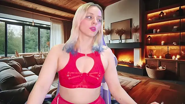 Snapshot of Dolce--Mia---Bianchi__07 chatting on 01.16.25 Dolce--Mia---Bianchi 07 online show from 01.16.25