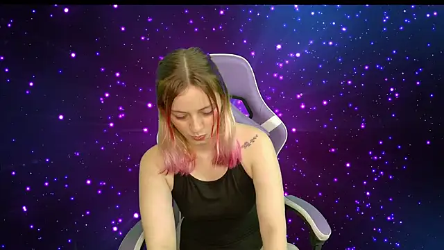 Snapshot of Dolce--Mia---Bianchi__07 chatting on 02.27.25 Dolce--Mia---Bianchi 07 online show from 02.27.25