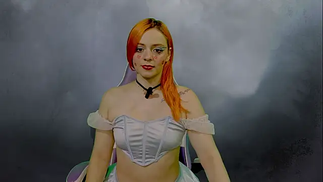 Snapshot of Dolce--Mia---Bianchi__07 chatting on 10.21.25 Dolce--Mia---Bianchi 07 online show from 10.21.25