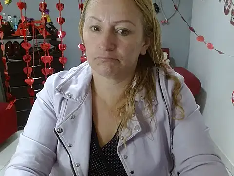 emperabigbootybigass online show from 02.18.25