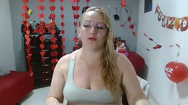 emperabigbootybigass online show from 02.18.25