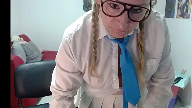 Snapshot of emperabigbootybigass chatting on 01.17.26 emperabigbootybigass online show from 01.17.26