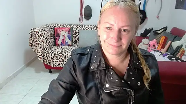 emperabigbootybigass online show from 04.01.26