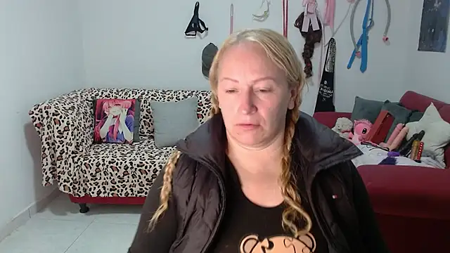 emperabigbootybigass online show from 04.09.26