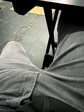 Farias8837 online show from 10.30.25