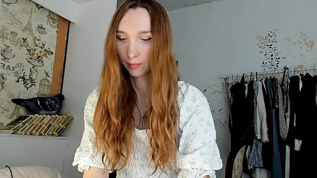 Snapshot of LisaIcon chatting on 03.01.26 LisaIcon online show from 03.01.26