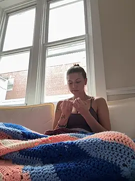 Snapshot of emilycoco chatting on 05.22.26 emilycoco online show from 05.22.26