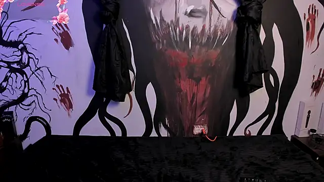 Snapshot of Kylie-fox chatting on 02.27.25 Kylie-fox online show from 02.27.25