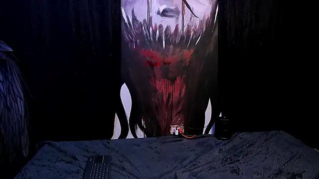 Snapshot of Kylie-fox chatting on 10.17.25 Kylie-fox online show from 10.17.25