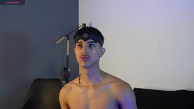 Busterspinter online show from 10.15.25