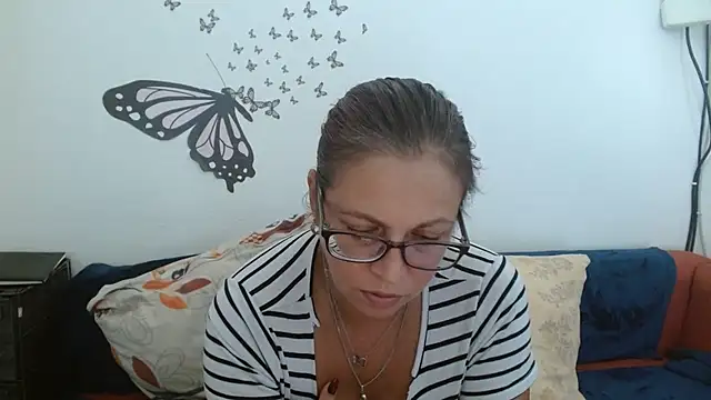 LadyHellene online show from 07.16.26