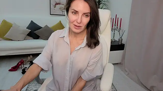 Beylly online show from 11.28.25